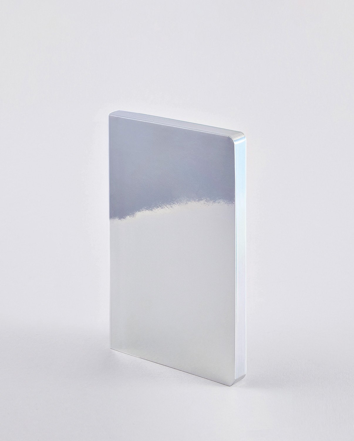 Nuuna Notizbuch Fluid Chrome M 